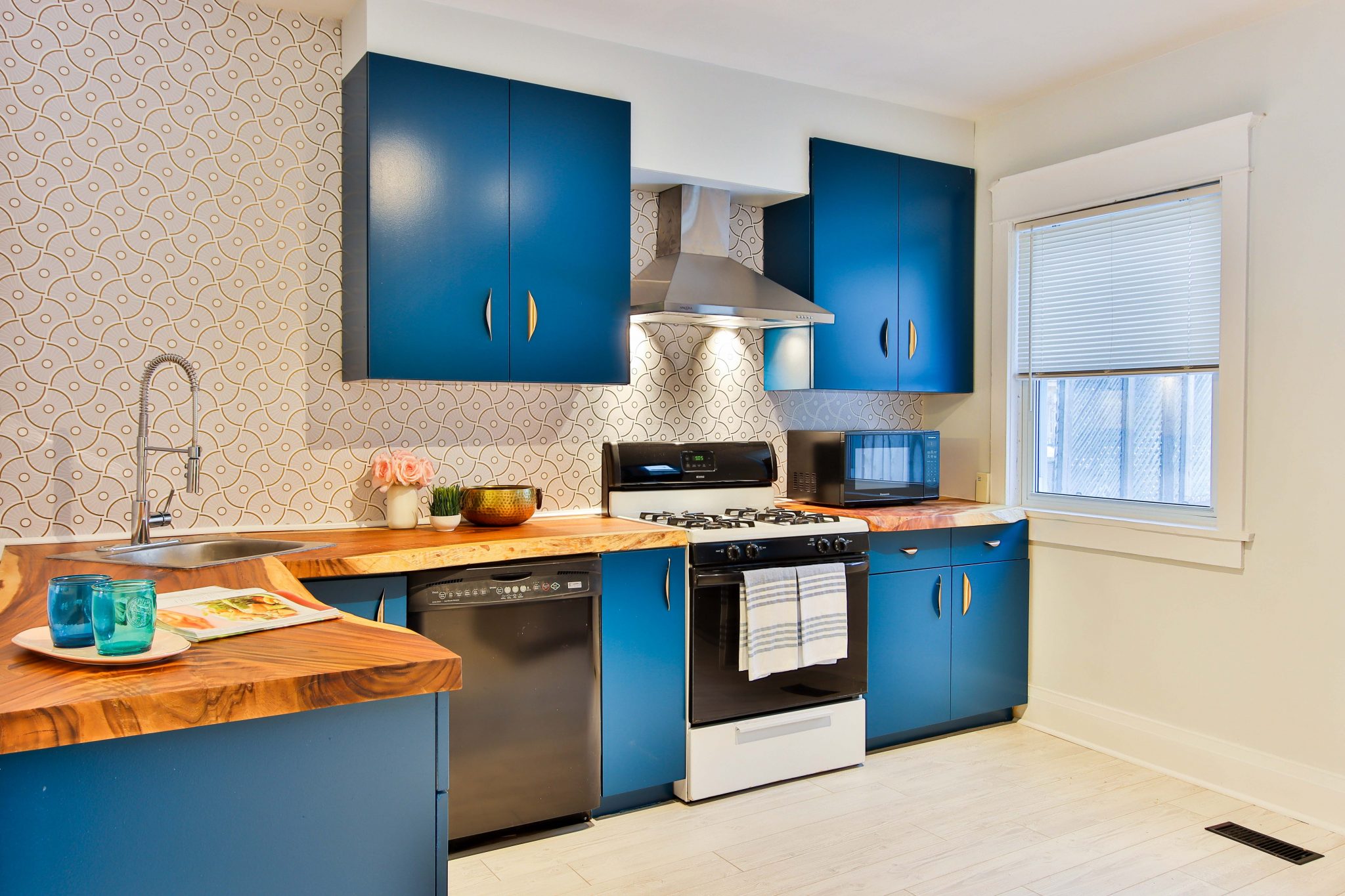 Small Kitchen Colors How to Use Color to Maximize a Small Space